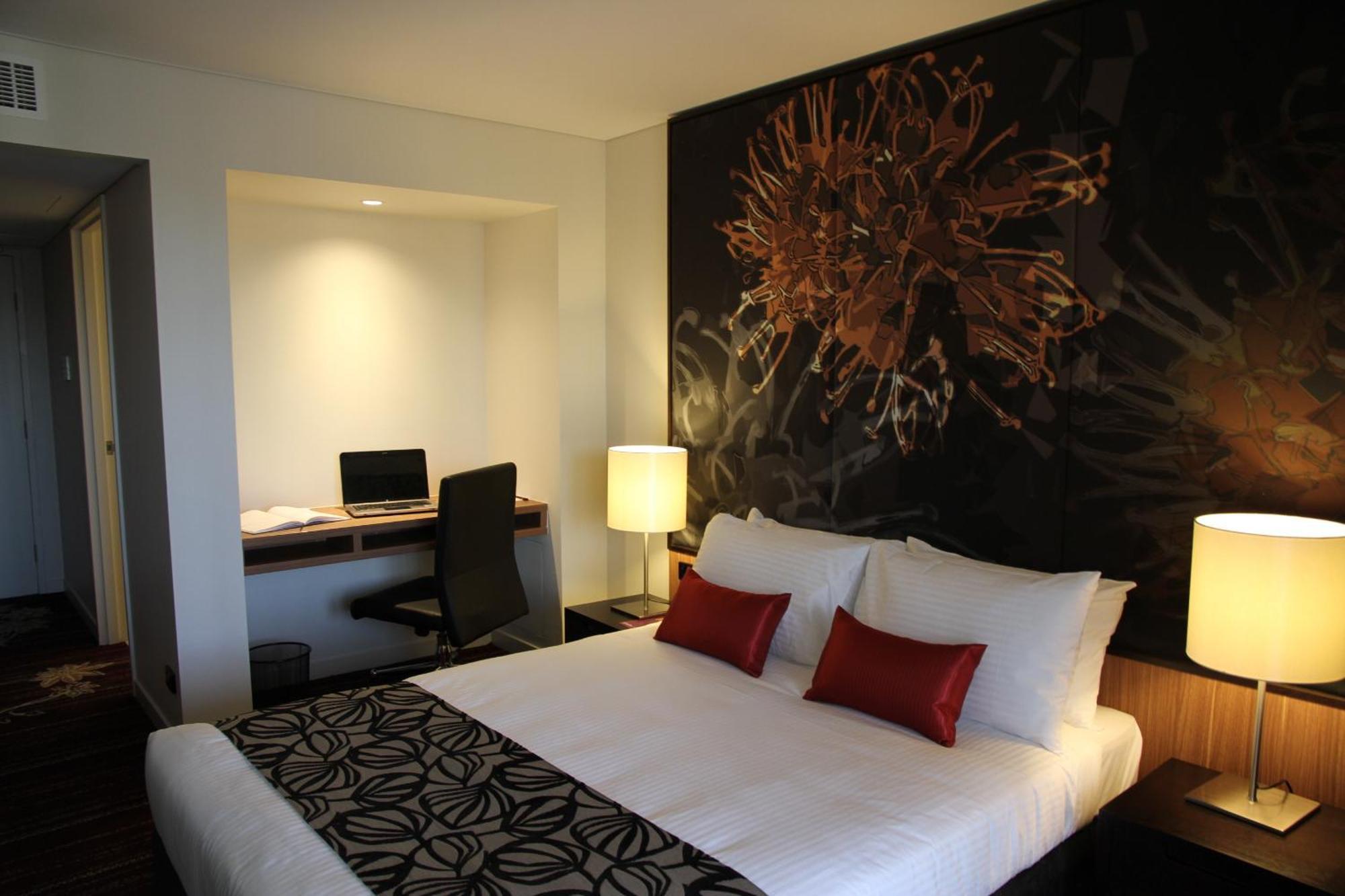 มันตรา แกล็ดสโตน Aparthotel แกลดสตัน ภายนอก รูปภาพ